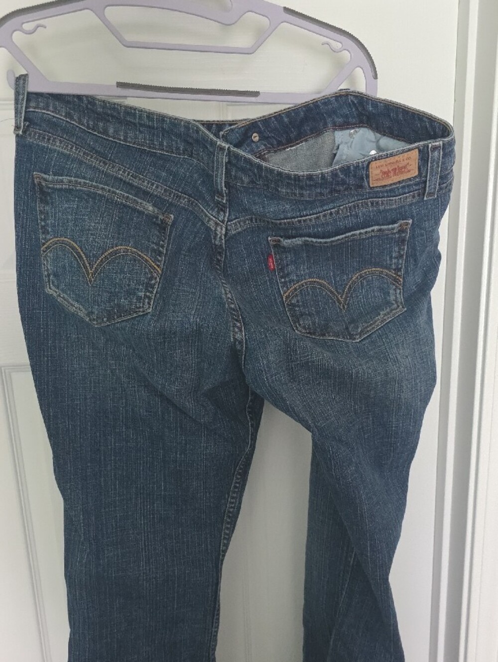 Levi's Superlow 518 Jeans in Dark Blue Denim with Pink Label - Picture 4 of 5